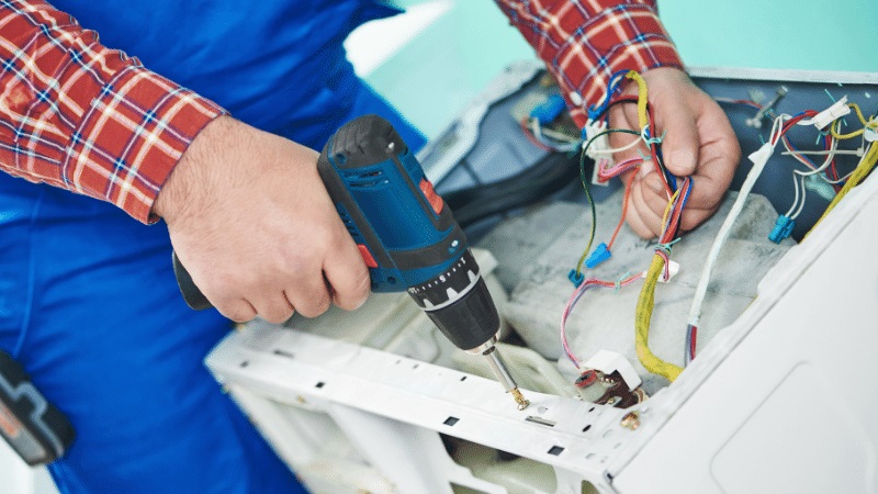 Ümraniye Fondital Fondital çamaşır makinesi kart tamiri – Su almama arızası orijinal parça ile giderildi. - Teknik servis örneği